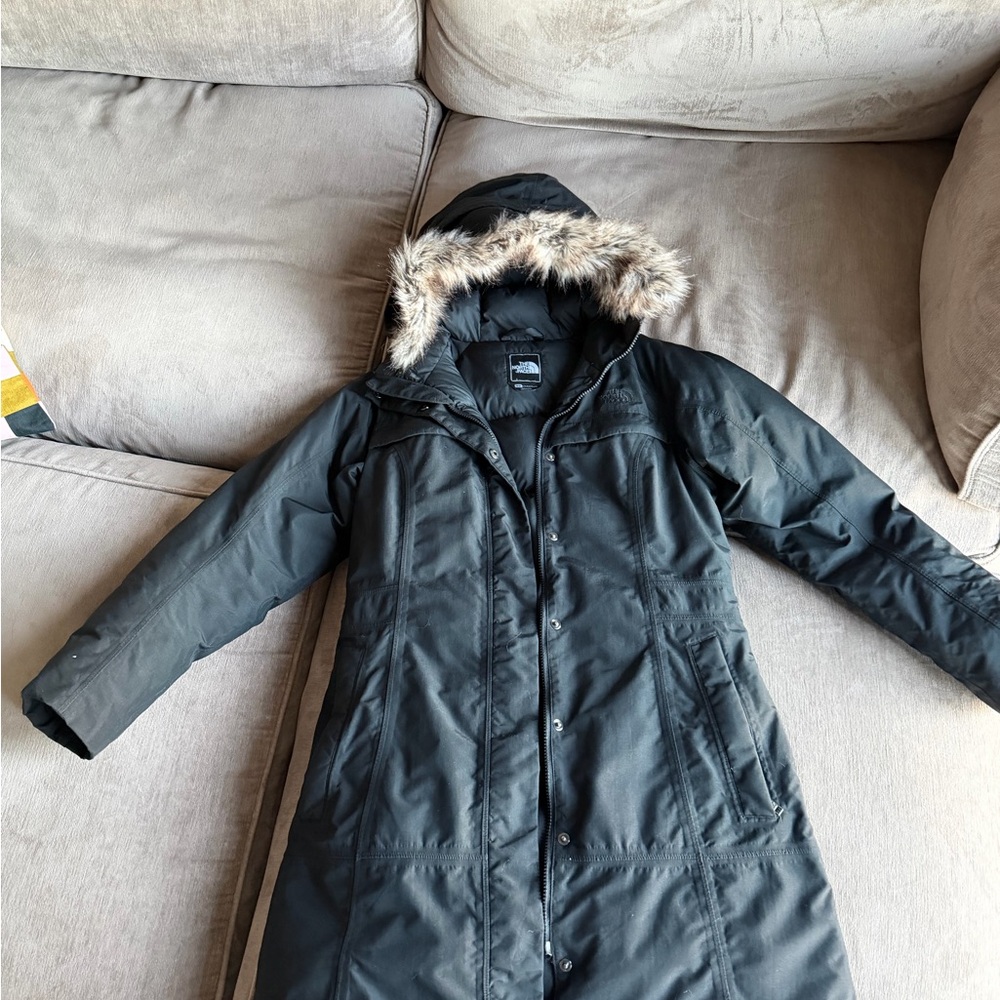 The North Face Women's Black Hooded Ski Jacket with Faux Fur Trim